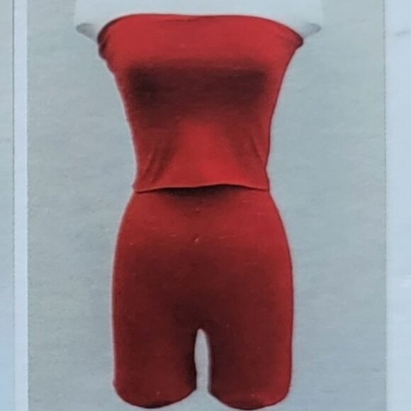 Travel Skort Designed by Diane Kroe - Picture 3 of 4